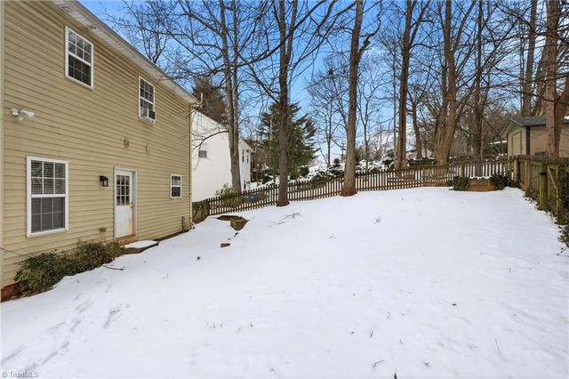 720 Old Gaston Place, Winston-salem, NC 27103