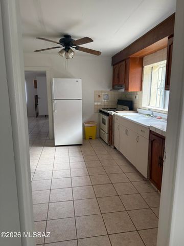 310 N Chama Lane, Nogales, AZ 85621