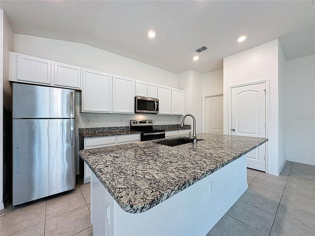 707 SCRUB OAK HAMMOCK ROAD, Davenport, FL 33837