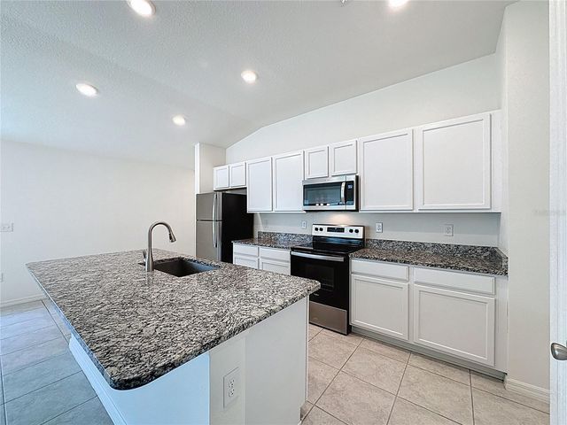 707 SCRUB OAK HAMMOCK ROAD, Davenport, FL 33837