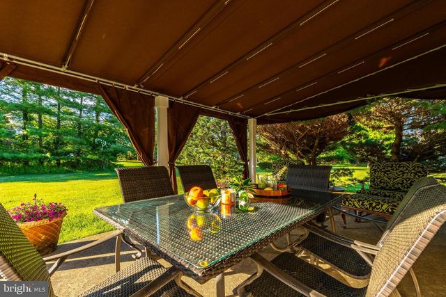 1321 TANGLEWOOD DR, Lower Gwynedd, PA 19454