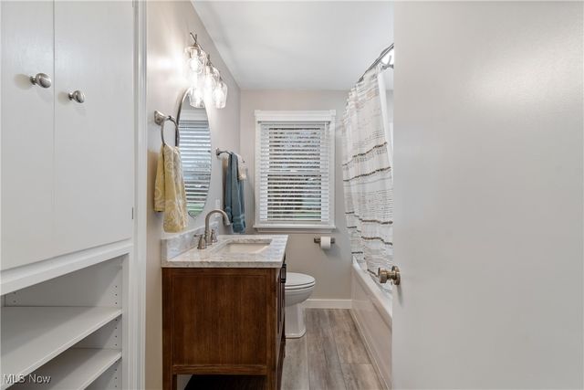 581 Stanley Road, Akron, OH 44312