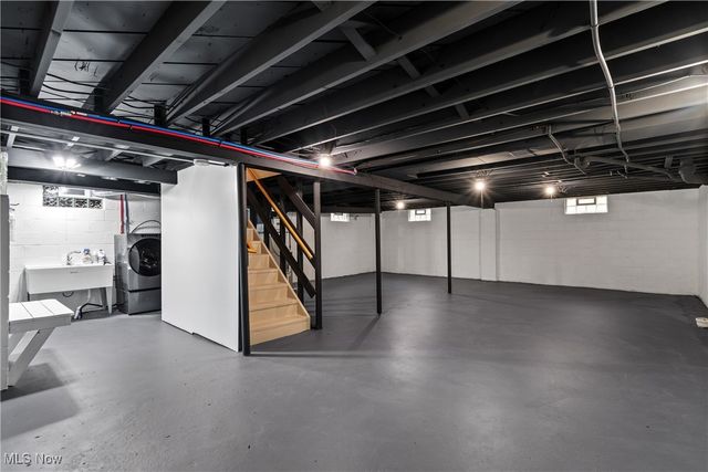 581 Stanley Road, Akron, OH 44312