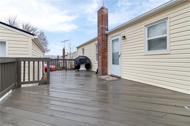 581 Stanley Road, Akron, OH 44312