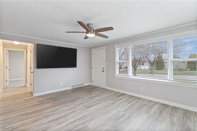 581 Stanley Road, Akron, OH 44312