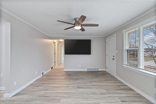 581 Stanley Road, Akron, OH 44312