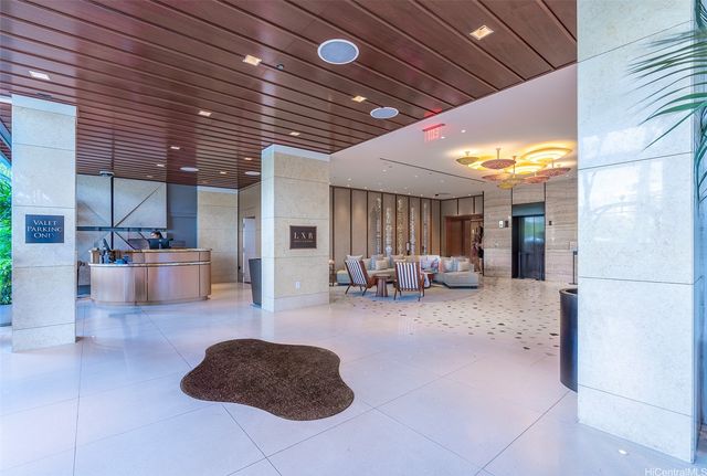 223 Saratoga Road 1421, Honolulu, HI 96815