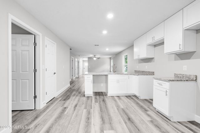 1337 W 22ND Street W, Jacksonville, FL 32209
