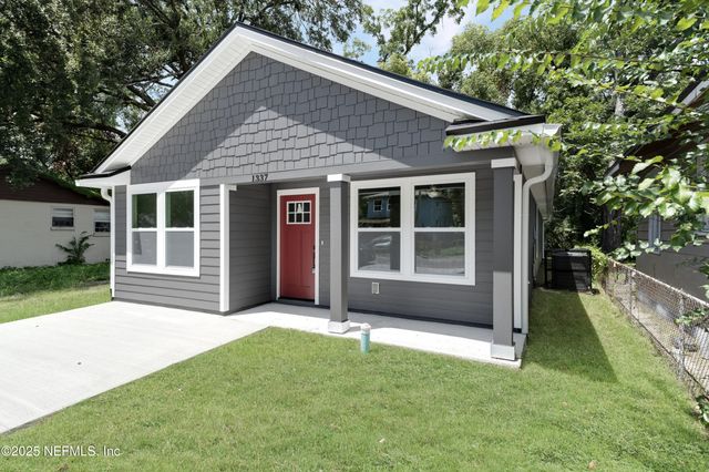 1337 W 22ND Street W, Jacksonville, FL 32209