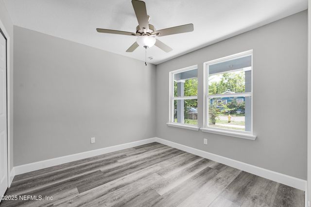 1337 W 22ND Street W, Jacksonville, FL 32209