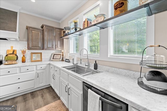 116 Parkview Road, Iva, SC 29655