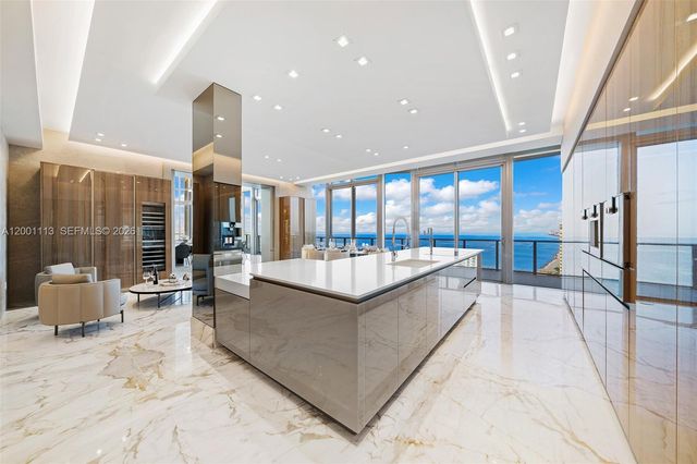 17475 Collins Avenue PH3201, Sunny Isles Beach, FL 33160