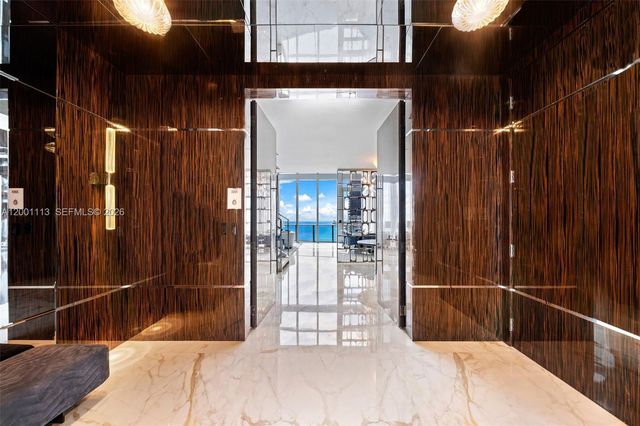17475 Collins Avenue PH3201, Sunny Isles Beach, FL 33160