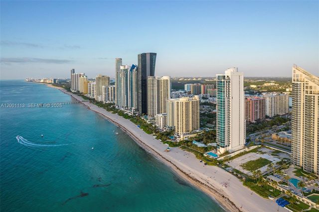 17475 Collins Avenue PH3201, Sunny Isles Beach, FL 33160