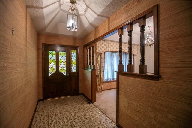 1010 SE 4th Terrace, Lee's Summit, MO 64063