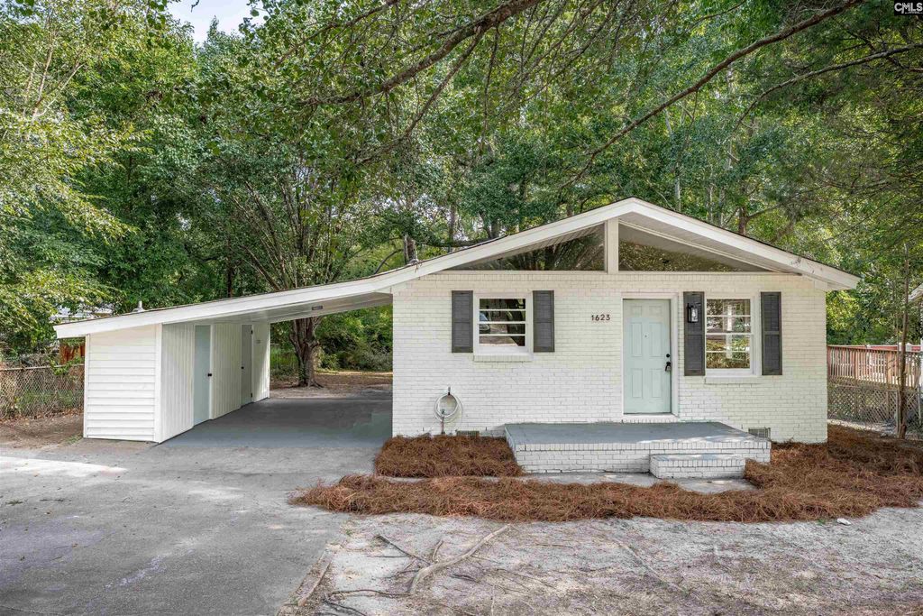 1623 Long Shadow Lane, Columbia, SC 29223