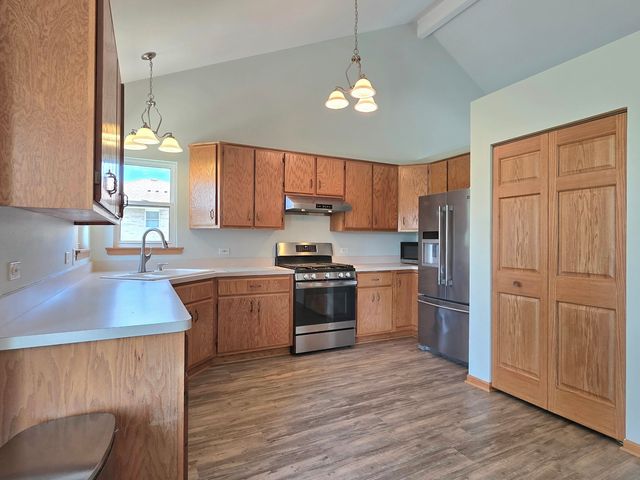 473 Kingston Drive, New Lenox, IL 60451