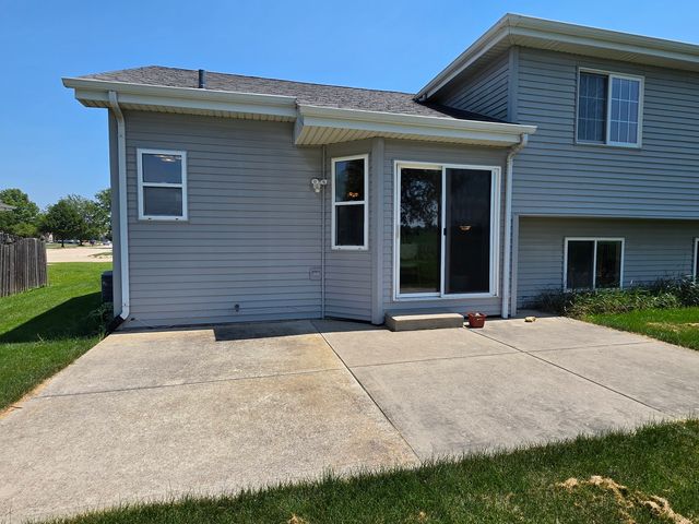 473 Kingston Drive, New Lenox, IL 60451