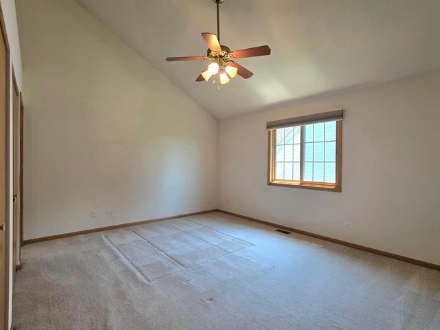473 Kingston Drive, New Lenox, IL 60451