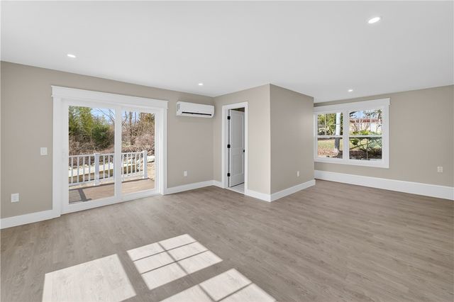 250 Fountain Avenue, Johnston, RI 02919