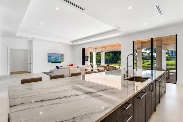 2719 Embassy Drive, West Palm Beach, FL 33401