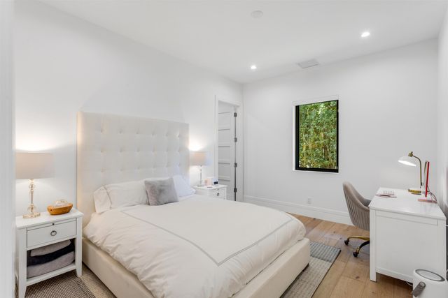 2719 Embassy Drive, West Palm Beach, FL 33401