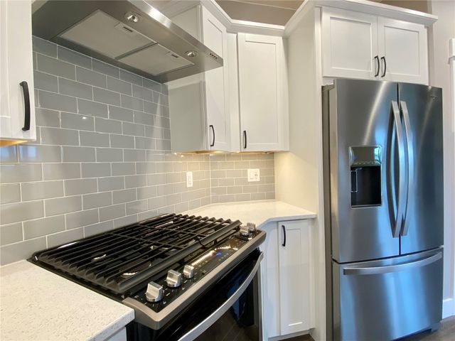 40 S Seven Oaks Road, North Liberty, IA 52317