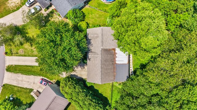 2951 Babbling Brook Way, Burlington, KY 41005