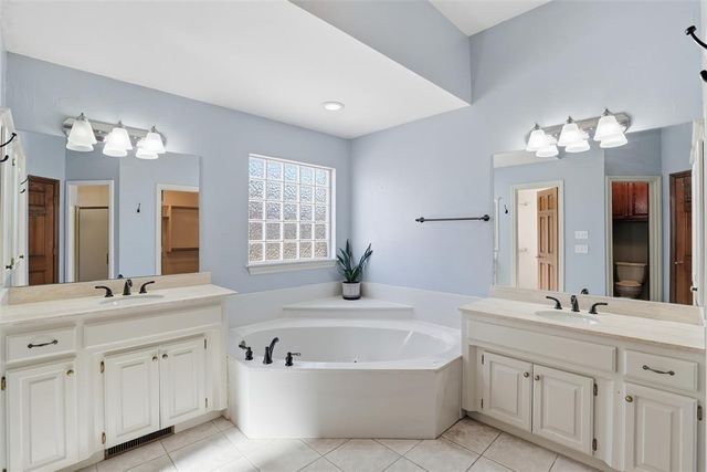 6209 Plum Thicket Road, Oklahoma City, OK 73162