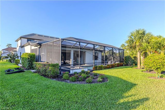 9588 Curlew DR S, Naples, FL 34120