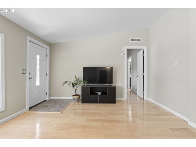 14719 Ne 85TH Cir, Vancouver, WA 98682