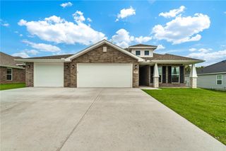 3603 N J.R. Martin Drive, Siloam Springs, AR 72761
