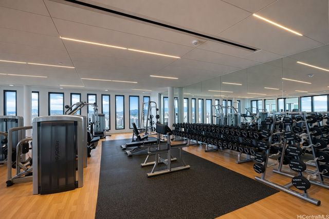 987 Queen Street 1316, Honolulu, HI 96814