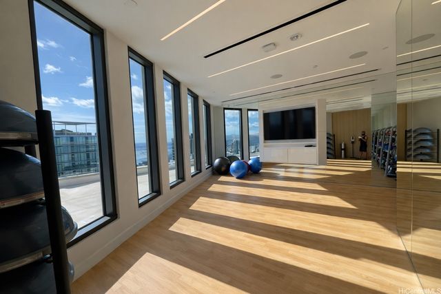 987 Queen Street 1316, Honolulu, HI 96814