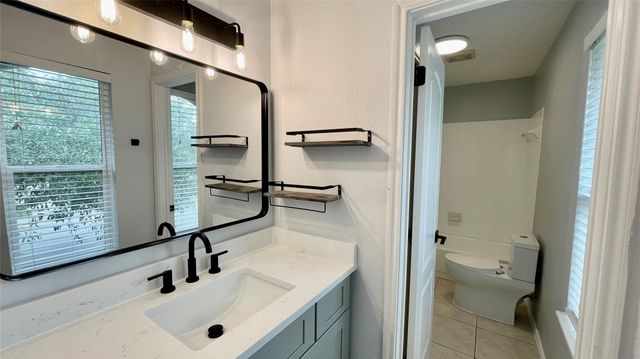 2605 Oakwood Glen DR, Cedar Park, TX 78613