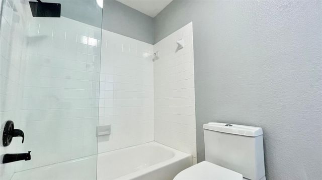 2605 Oakwood Glen DR, Cedar Park, TX 78613