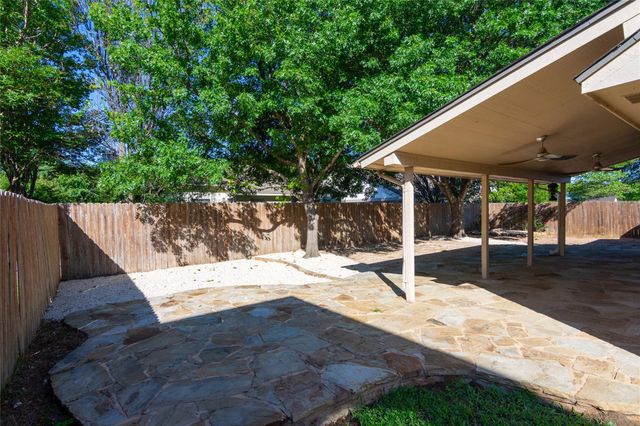 2605 Oakwood Glen DR, Cedar Park, TX 78613