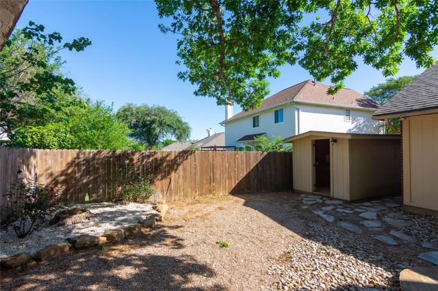 2605 Oakwood Glen DR, Cedar Park, TX 78613