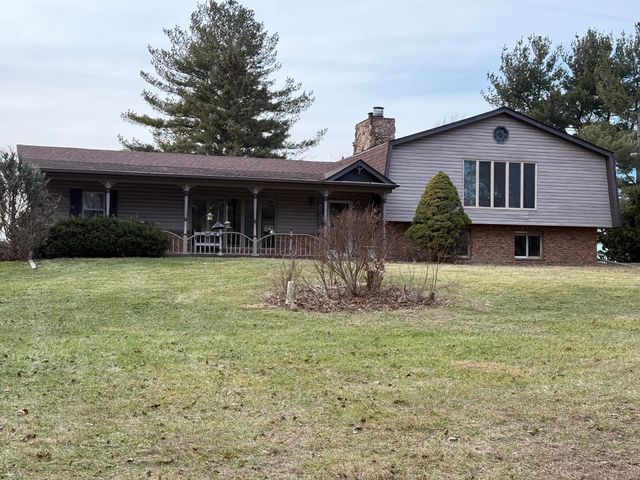 368 S 600 W, Hebron, IN 46341