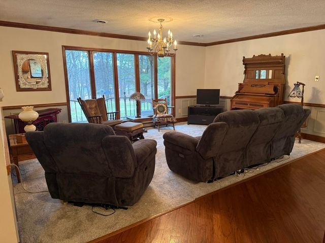 368 S 600 W, Hebron, IN 46341