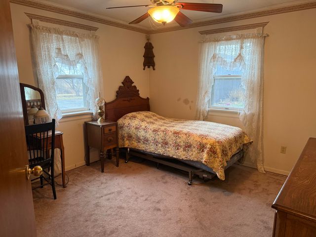 368 S 600 W, Hebron, IN 46341