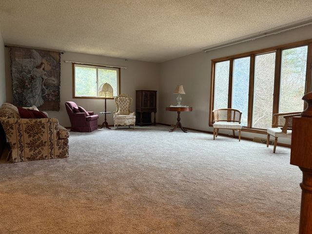 368 S 600 W, Hebron, IN 46341