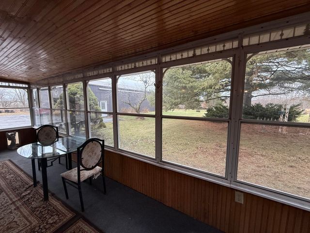 368 S 600 W, Hebron, IN 46341