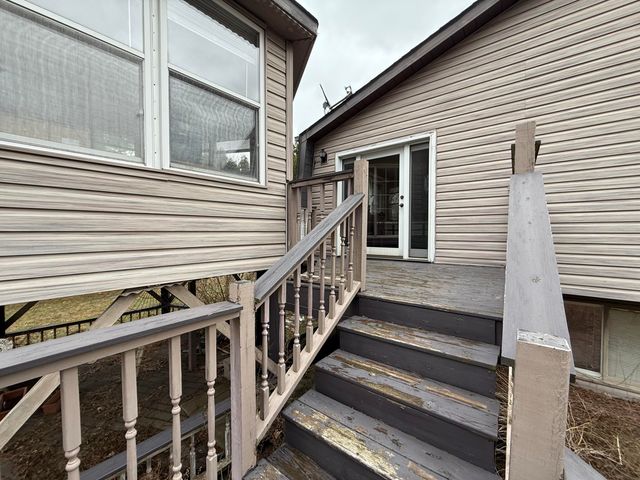 368 S 600 W, Hebron, IN 46341