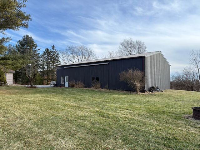 368 S 600 W, Hebron, IN 46341