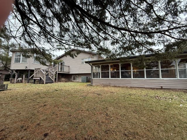 368 S 600 W, Hebron, IN 46341