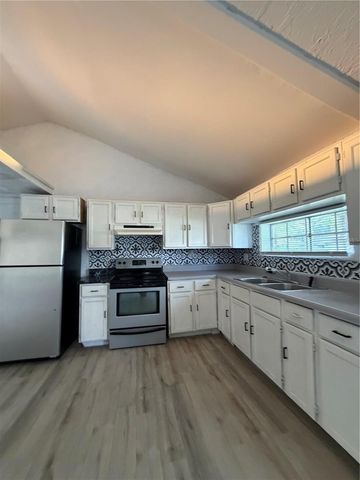 1505 N ORANGE STREET, Plant City, FL 33563