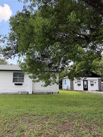 1505 N ORANGE STREET, Plant City, FL 33563