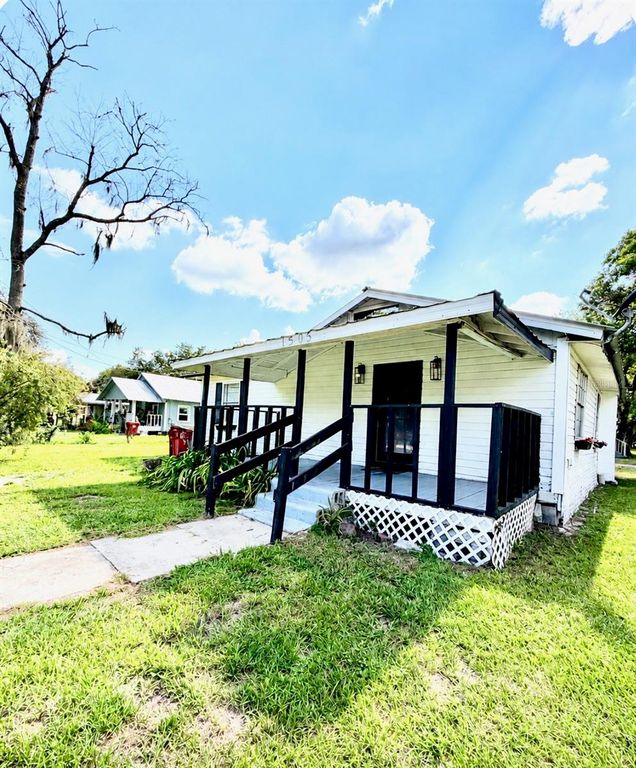 1505 N ORANGE STREET, Plant City, FL 33563