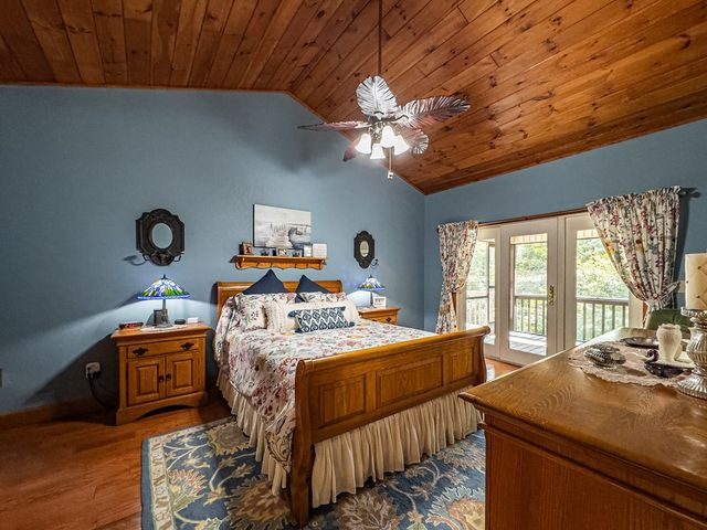 59 Cabin Run Lane, Murphy, NC 28906